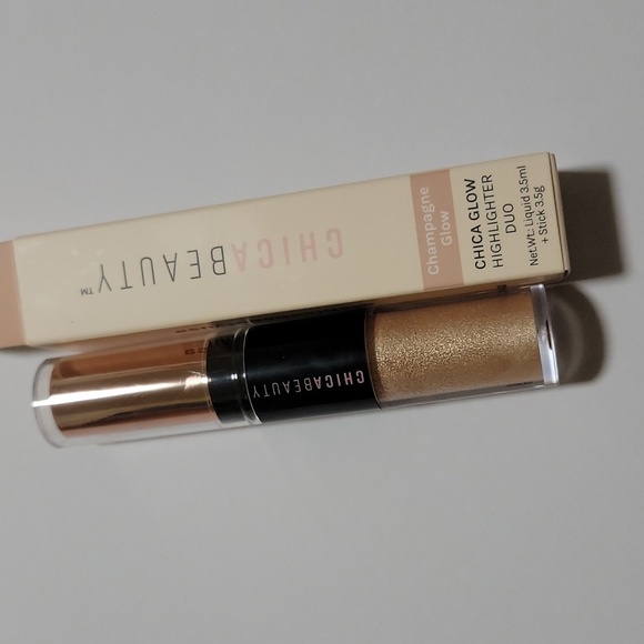 Chica Beauty Glow Highlighter Duo in Champagne Glow 3.5g - Picture 1 of 5